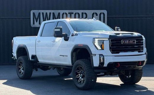 2024 GMC Sierra HD AT4