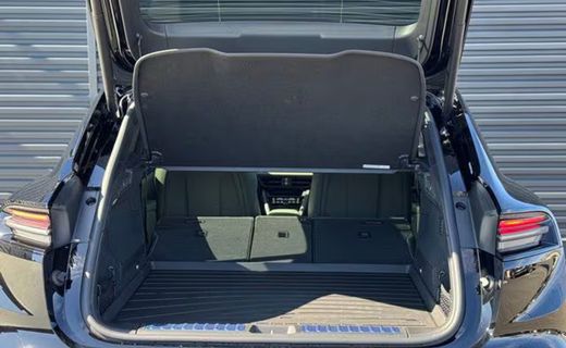 2025 Porsche Macan Electric