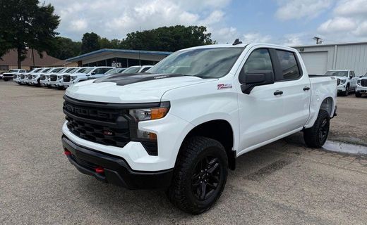2026 Chevrolet Silverado Trail Boss Custom
