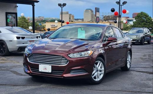 2016 Ford Fusion SE