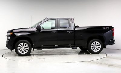 2021 Chevrolet Silverado Custom