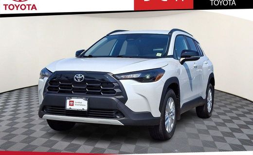 2026 Toyota Corolla Cross LE