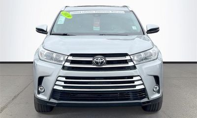 2019 Toyota Highlander LTD Platinum