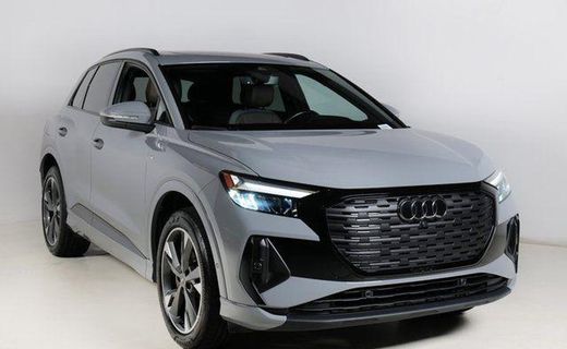 2024 Audi Q4 Premium Plus