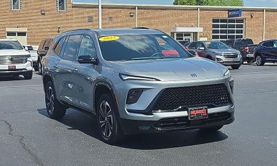2025 Buick Enclave ST