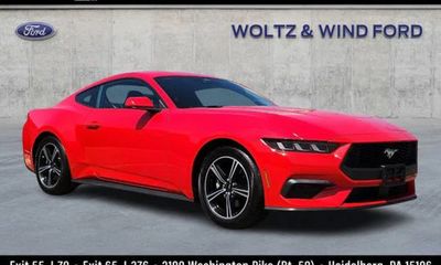 2025 Ford Mustang I4