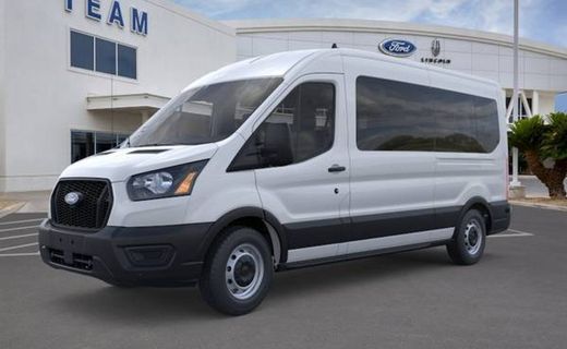 2026 Ford Transit Medium Roof