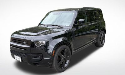 2023 Land Rover Defender 110 X Dynamic