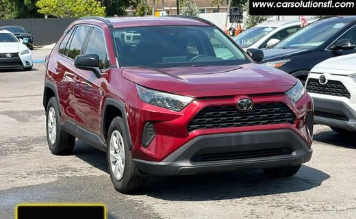 2020 Toyota RAV4 LE