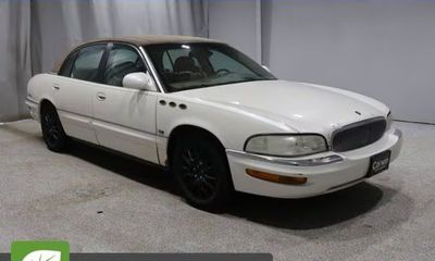 2004 Buick Park Avenue Base