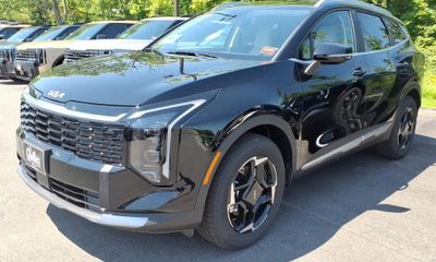 2026 Kia Sportage EX