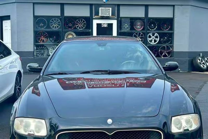 2006 Maserati Quattroporte — a typically priced live listing