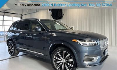 2022 Volvo XC90 Inscription