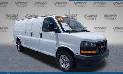 2023 GMC Savana EXT
