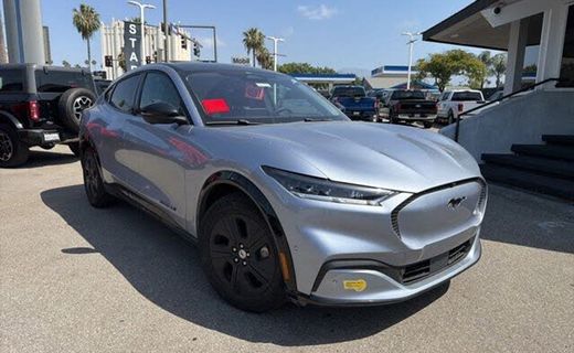 2022 Ford Mustang Mach-E California Route 1