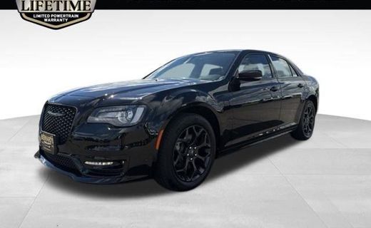 2023 Chrysler 300 Touring L
