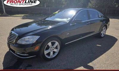2012 Mercedes-Benz S-Class S550 4 Matic