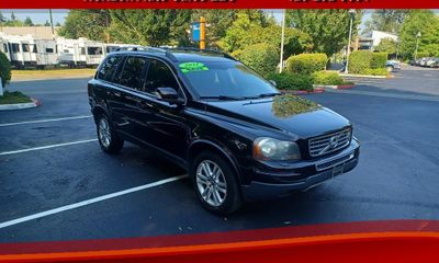 2011 Volvo XC90 32