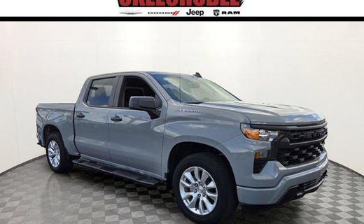 2024 Chevrolet Silverado Custom