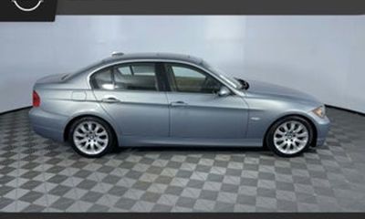 2006 BMW 330I