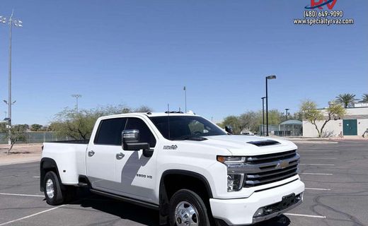 2023 Chevrolet Silverado HD High Country