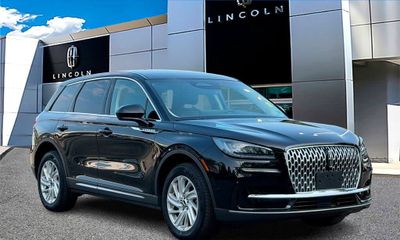 2023 Lincoln Corsair Standard