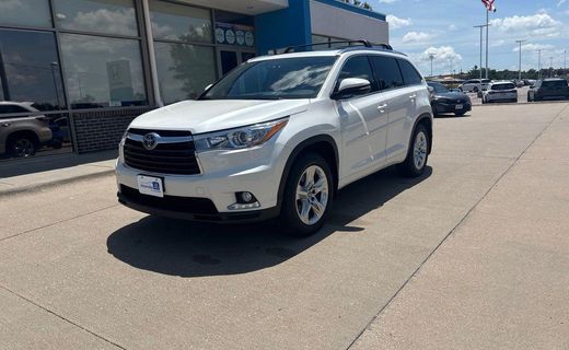 2016 Toyota Highlander Base