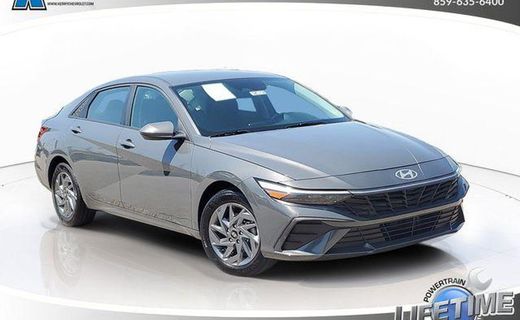2024 Hyundai Elantra Blue