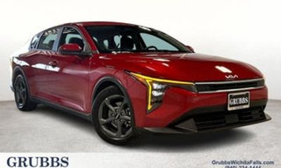 2026 Kia K4 LX LXS