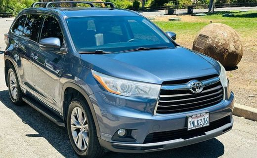2015 Toyota Highlander Base