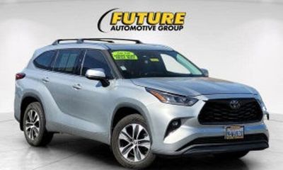 2021 Toyota Highlander XSE NAV JBL