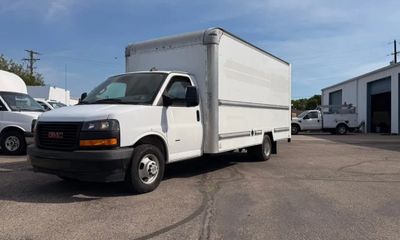 2020 GMC Savana Extended