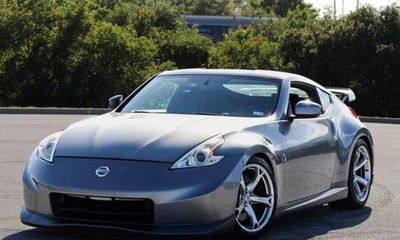2010 Nissan 370Z Nismo