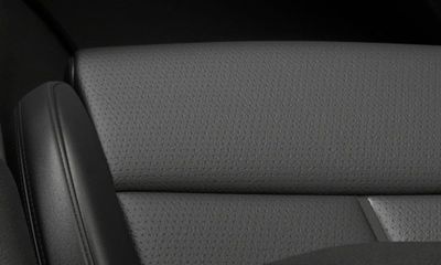 2025 Genesis G70
