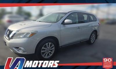 2014 Nissan Pathfinder S