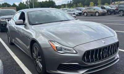 2018 Maserati Quattroporte Luxury