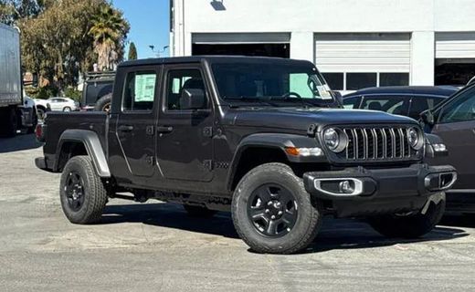 2026 Jeep Gladiator Sport