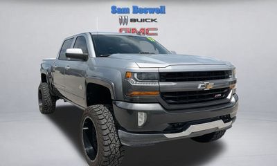 2017 Chevrolet Silverado LT