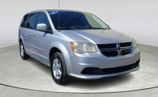 2011 Chrysler Town AND Country RT