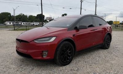 2017 Tesla Model X 75D