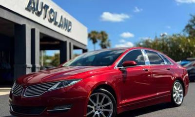 2014 Lincoln MKZ Base