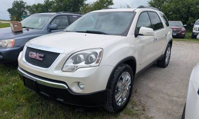 2010 GMC Acadia SLT 2