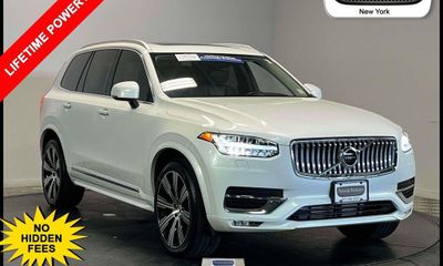 2022 Volvo XC90 Inscription