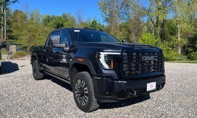 2026 GMC Sierra HD Denali Ultimate