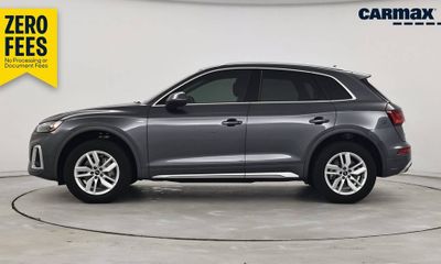 2023 Audi Q5 S Line Quattro