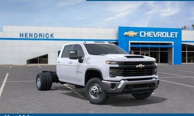 2026 Chevrolet Silverado HD Work Truck