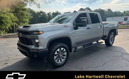 2024 Chevrolet Silverado HD Custom