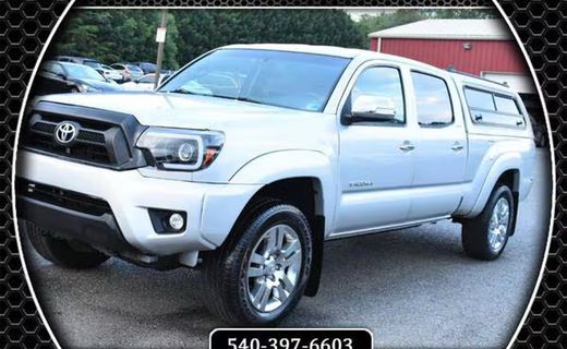 2013 Toyota Tacoma Delux