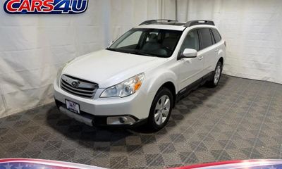 2012 Subaru Outback Limited M R