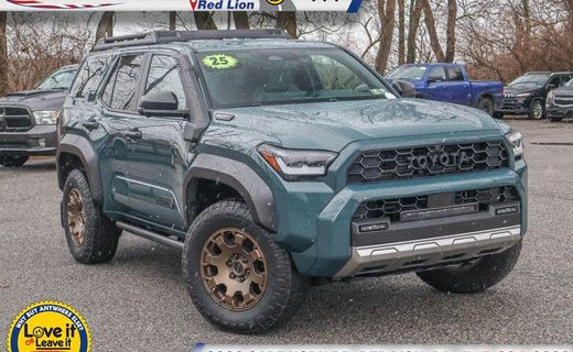 2025 Toyota 4RUNNER TRD OFF Road
